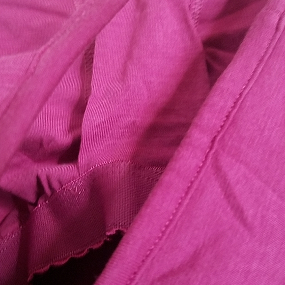 Patagonia Magenta Workout Tank - Picture 6 of 8